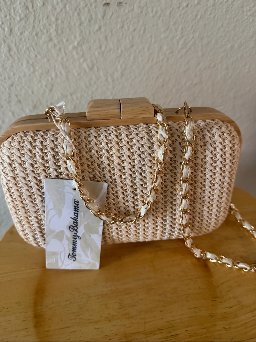 Tommy Bahama Beige Woven Clutch with Gold Chain Strap